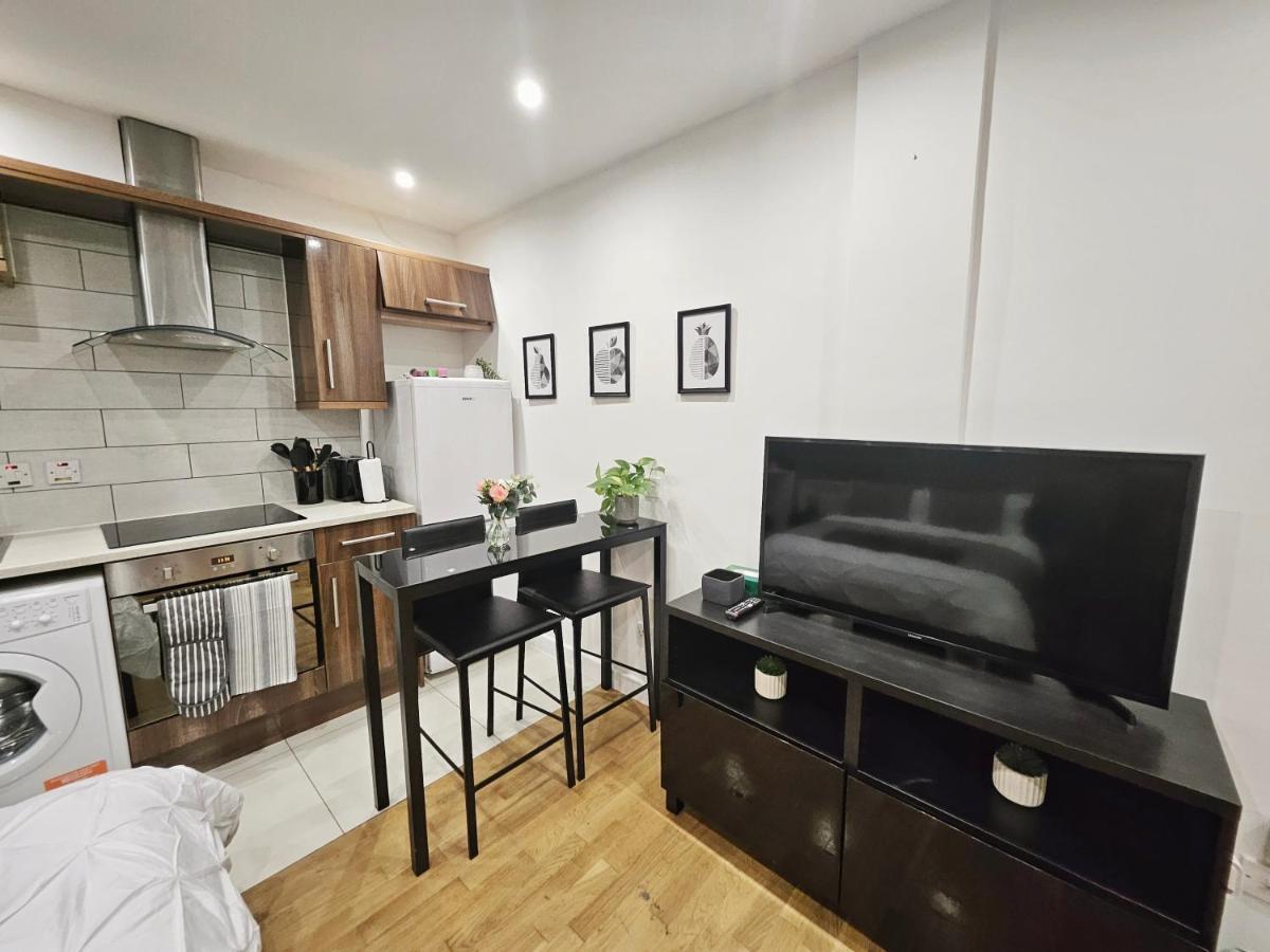 Gdy0 - The Green Dragon Apartment Londra Esterno foto